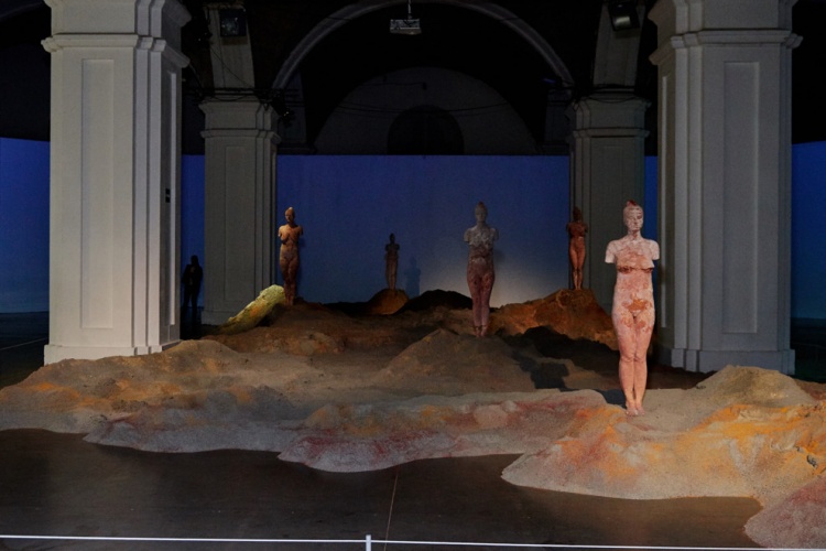 Участь Музею археології у створенні виставки "Дивовижні історії Криму" в Мистецькому Арсеналі